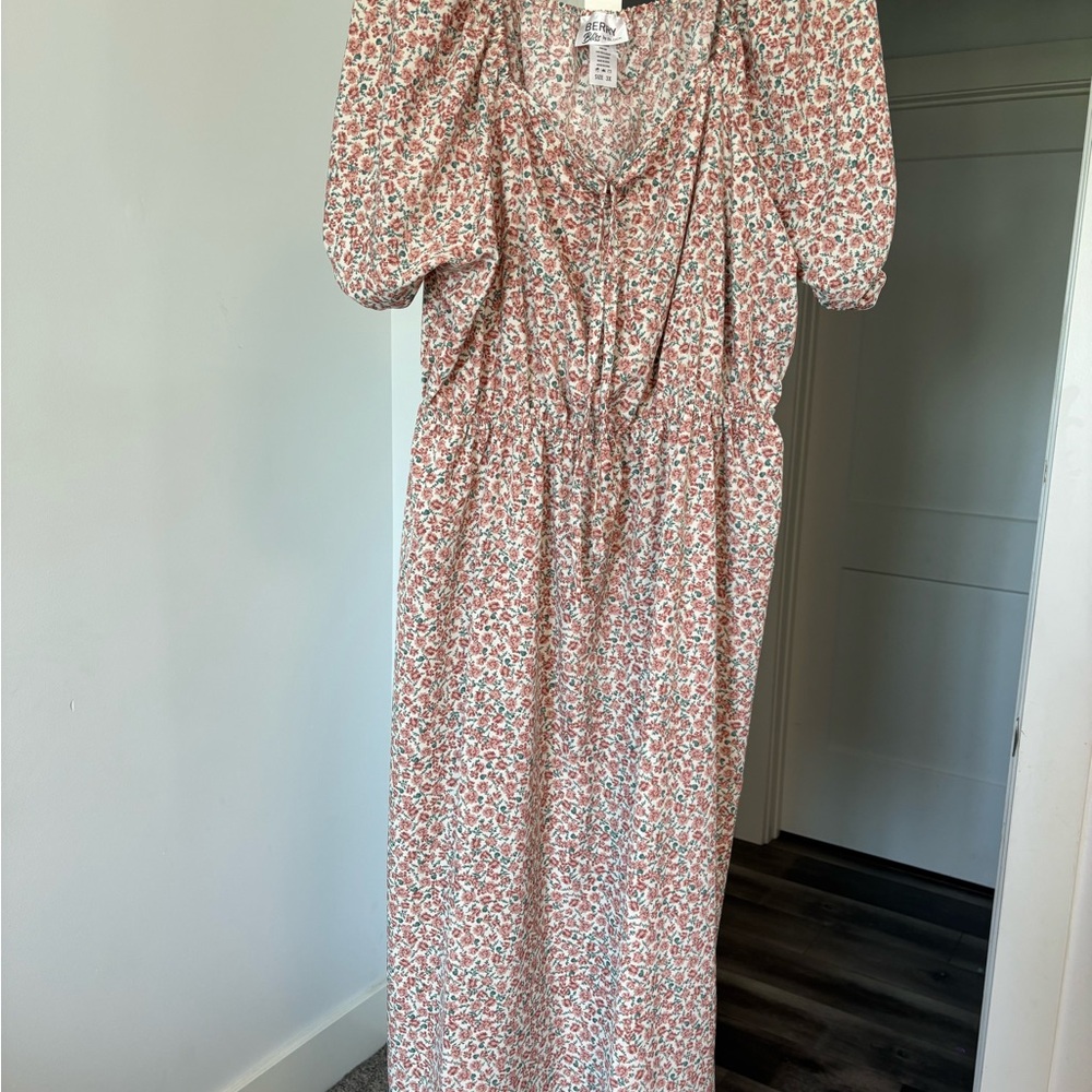 Floral Puff Sleeve Top - Picture 2 of 3